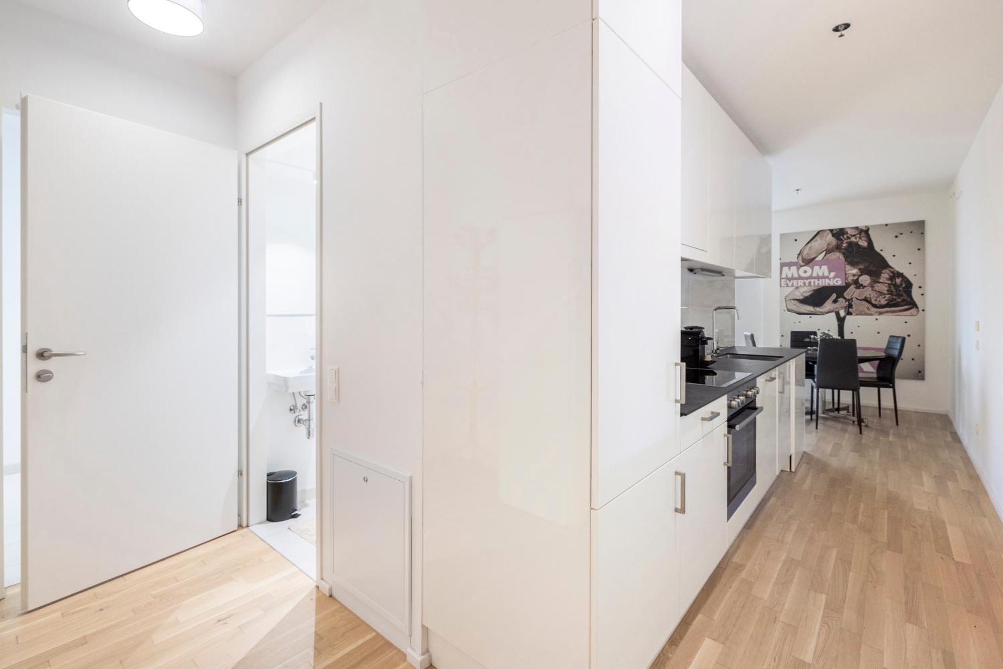 Central Station Loft - Amazing View In City Center - Jupihome เวียนนา ภายนอก รูปภาพ