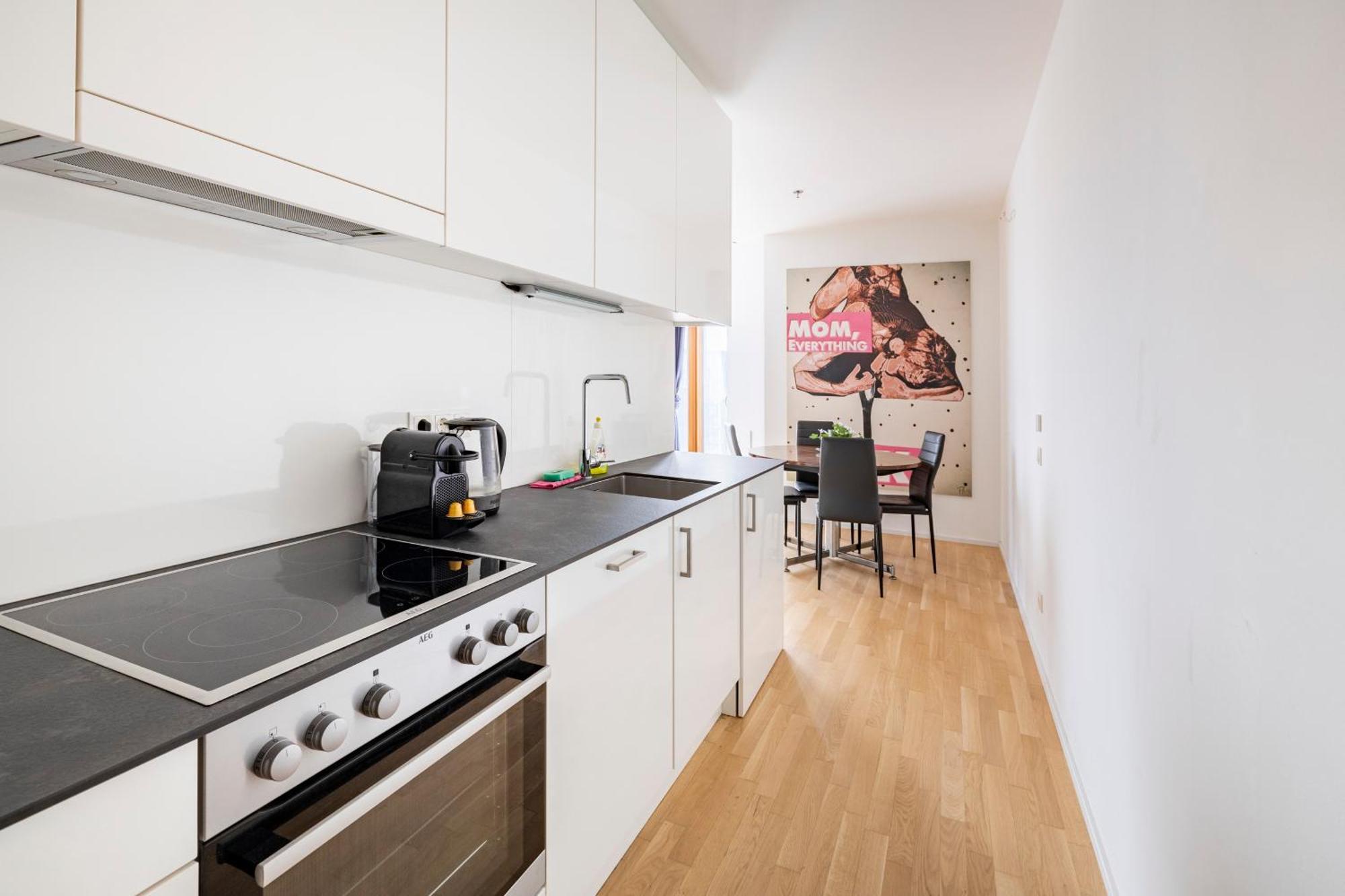 Central Station Loft - Amazing View In City Center - Jupihome เวียนนา ภายนอก รูปภาพ